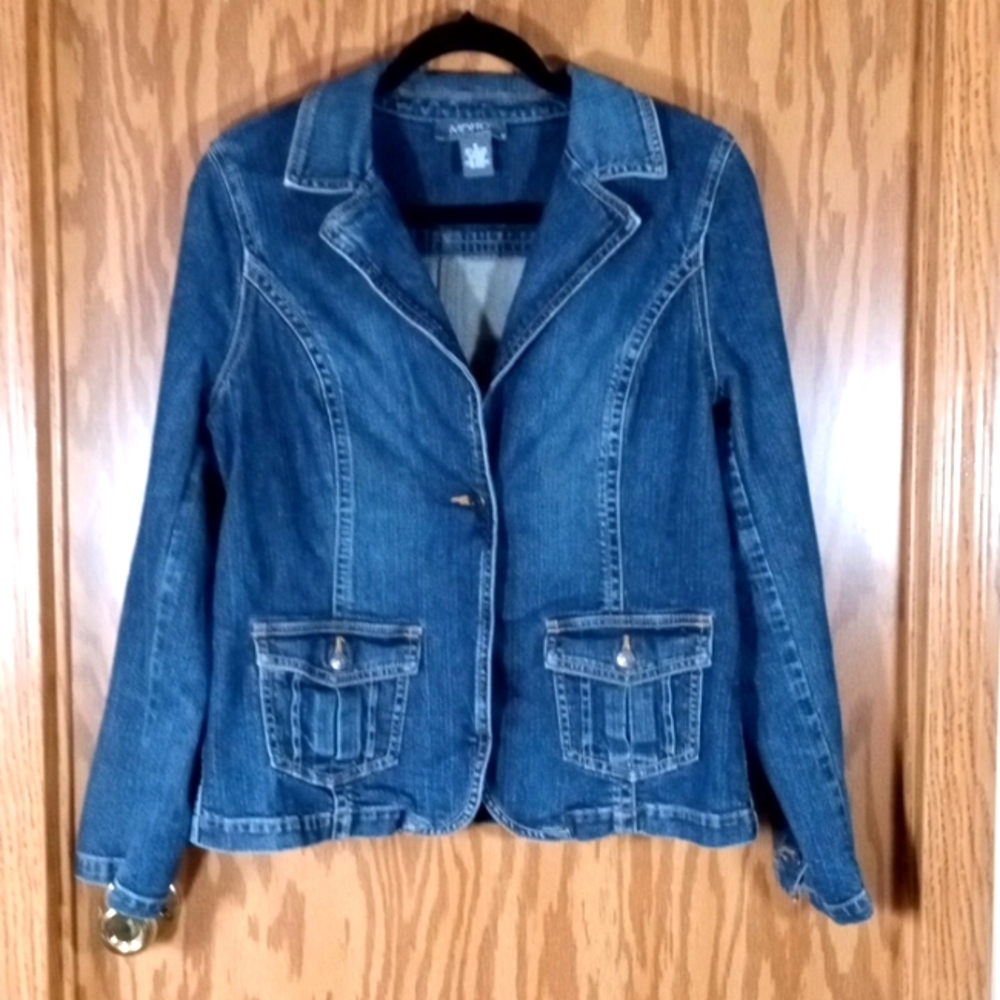 Motto jean jacket. Cotton, casual, date night,party, school, office